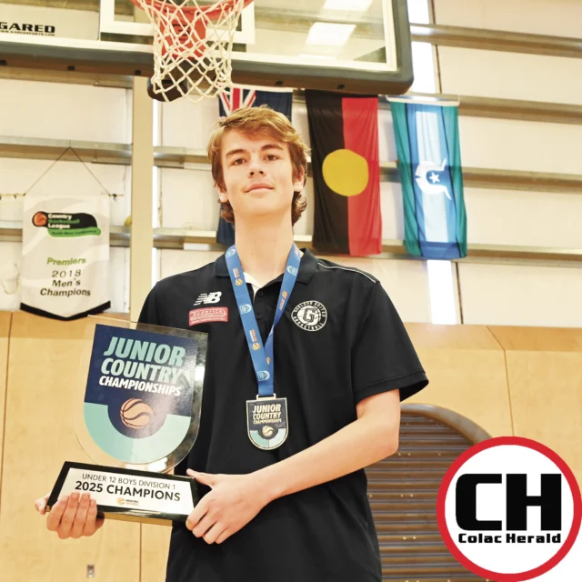 A Colac basketball coach has reflected on a Junior Country Championship grand final win.

Kynan Parker coached Geelong United’s under-12 boys division one side to a victory at Bendigo this month.

The 20-year-old coach had previously taken the Kookas under-12 girls side to a grand final at that same tournament three years ago.

#colacherald #colacbasketballassociation #basketball